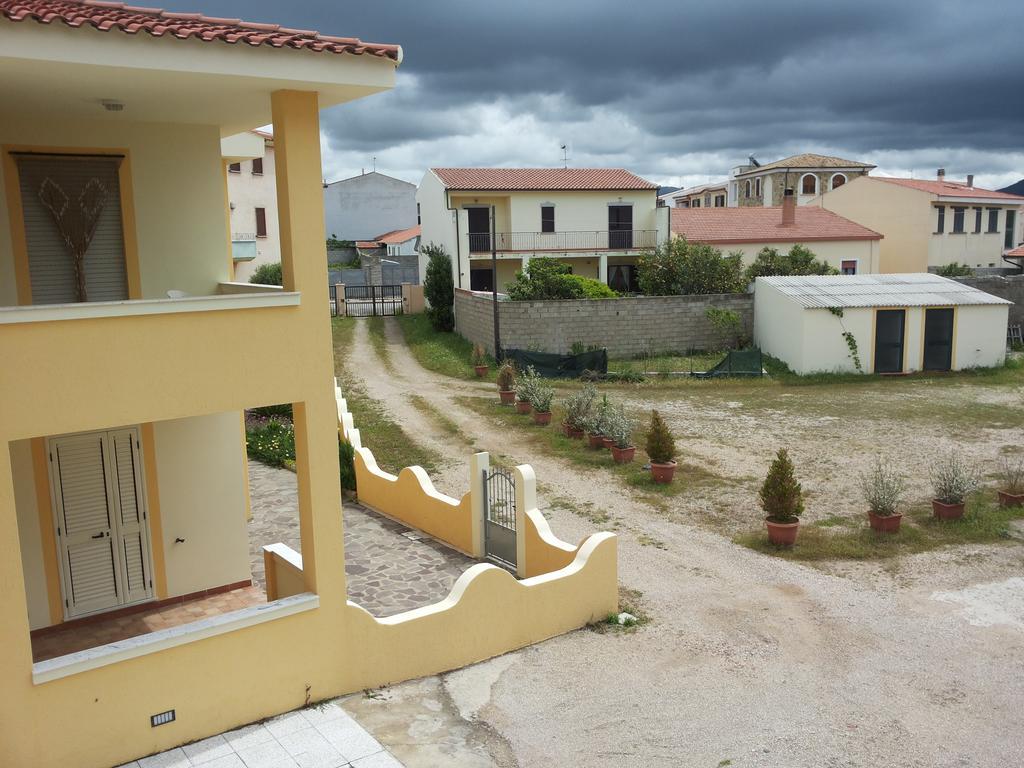 Valledoria Fiore Apartment ภายนอก รูปภาพ