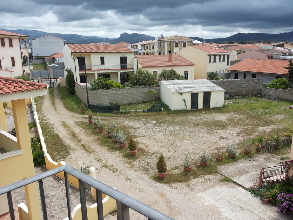 Valledoria Fiore Apartment ภายนอก รูปภาพ